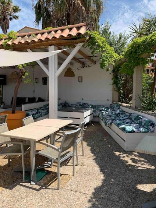 Appartement Cosy Confort Parking Clim Wifi Linge Acces Piscine Non Inclus Canet-en-Roussillon Exterior foto