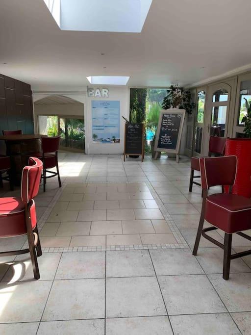 Appartement Cosy Confort Parking Clim Wifi Linge Acces Piscine Non Inclus Canet-en-Roussillon Exterior foto